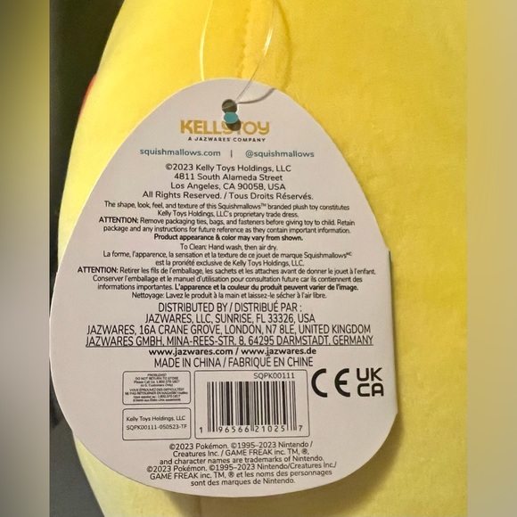 NWT Winking Pickachu 10” - Picture 4 of 5